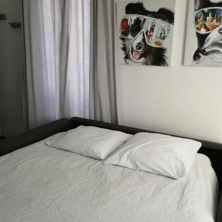 Saint Joseph Apartment *