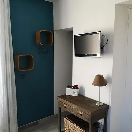 Saint Joseph Apartment *